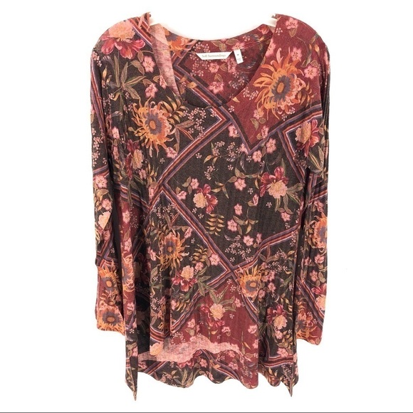 Soft Surroundings Alisanna Tunic Top Womens Medium Asymmetric Floral Patchwork - Picture 2 of 10